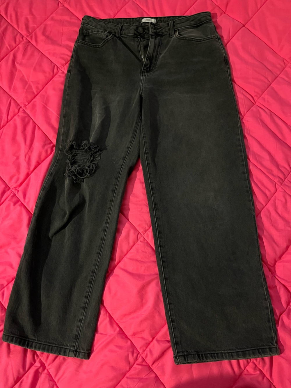 Forever 21 Black Skinny Jeans with Knee Distress